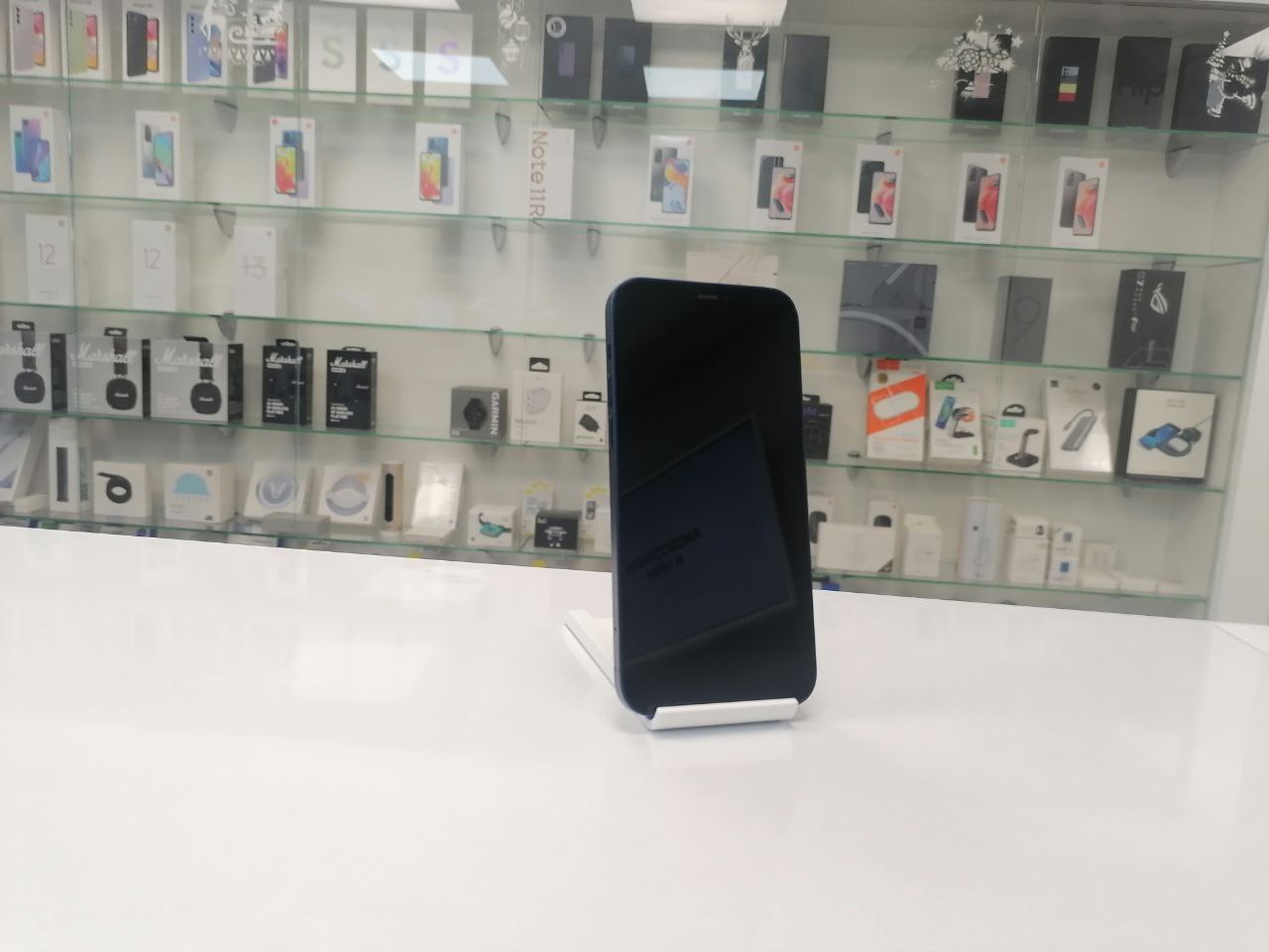 iPhone 12 256Gb Blue (85%/Без коробки) RU - БУ . . + + купить в Сочи