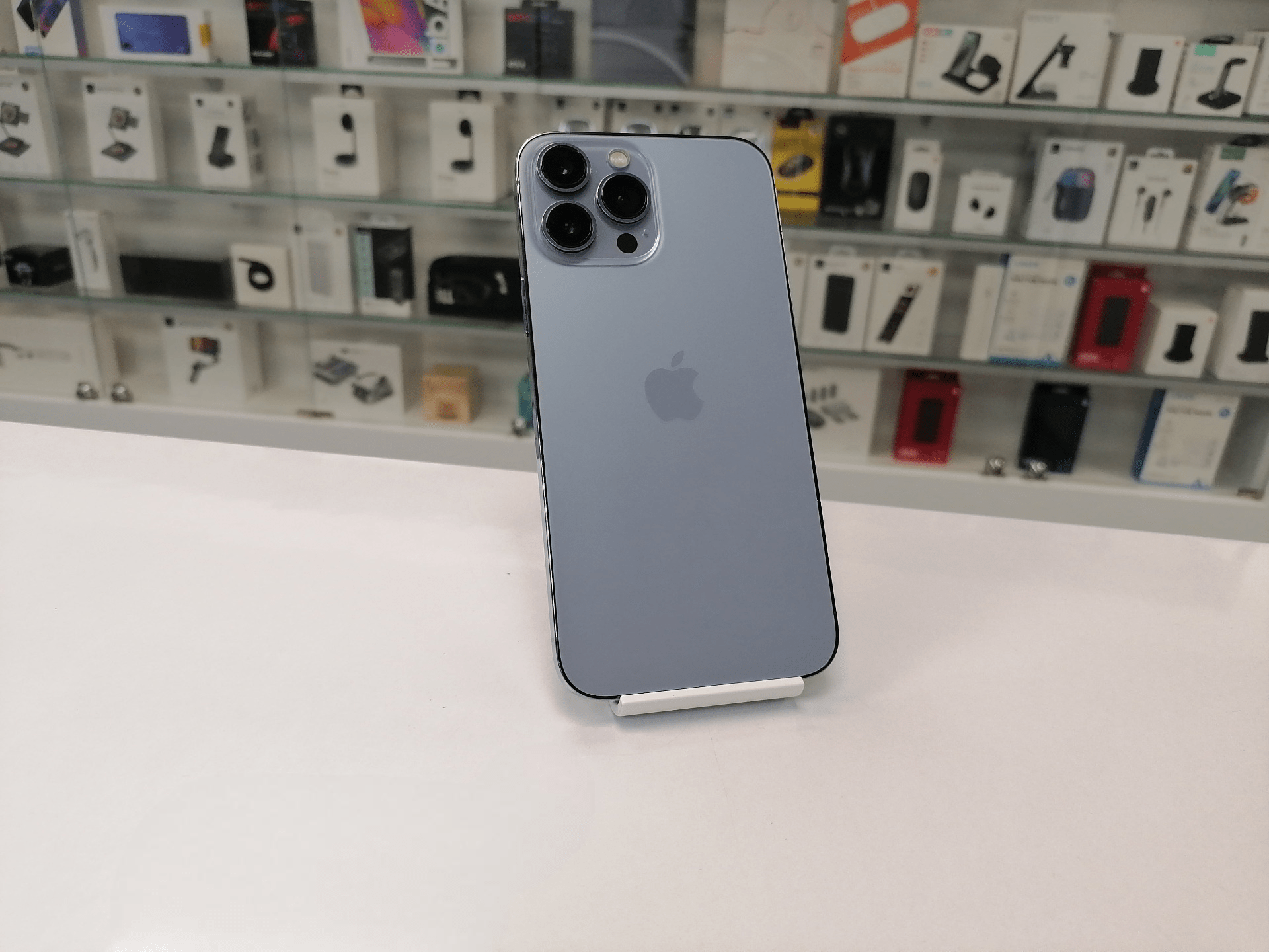 Купить iPhone 13 Pro Max 256Gb Sierra Blue (83% / без коробки) - БУ . . + +  в Сочи